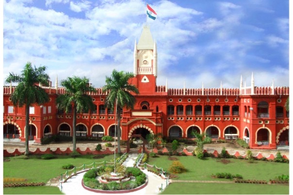 Orissa High Court Grants 15 Day Threshold for States Chilika Fishing Policy Submission Orissa High Court Grants 15 Day Threshold for States Chilika Fishing Policy Submission