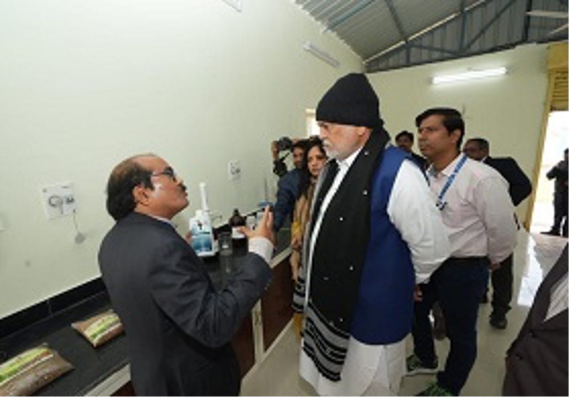 Union Minister Parshottam Rupala Tours ICAR CIBAs Kakdwip Research Centre in West Bengal Union Minister Parshottam Rupala Tours ICAR CIBAs Kakdwip Research Centre in West Bengal