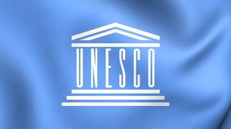 NEARLY % OF SPECIES IN UNESCO WORLD HERITAGE MARINE SITES FACE HEAT STRESS NEARLY % OF SPECIES IN UNESCO WORLD HERITAGE MARINE SITES FACE HEAT STRESS